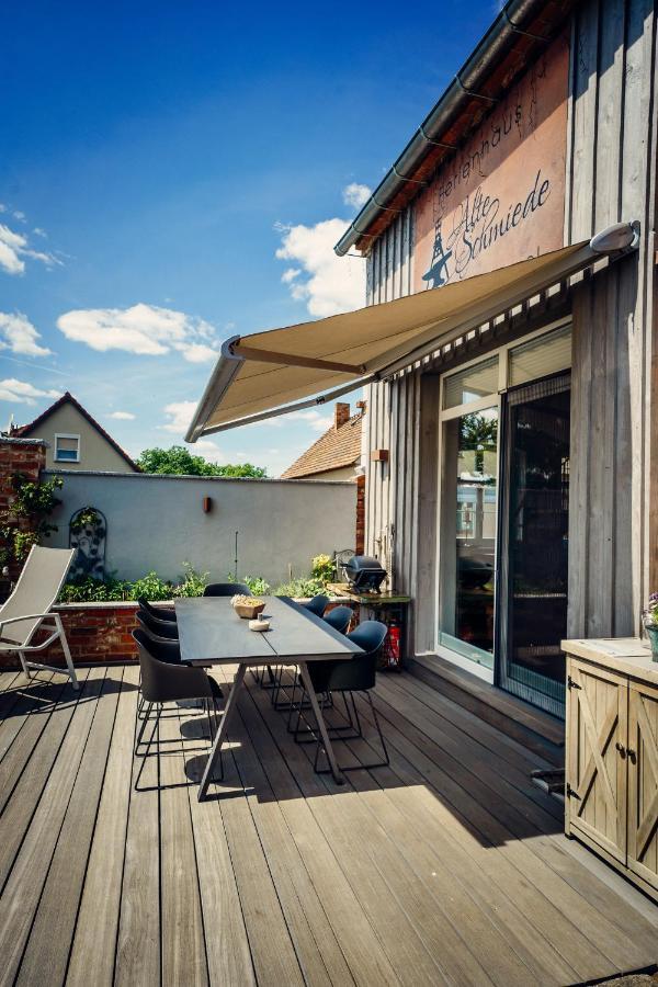 Alte Schmiede Mit Sauna, Pool Und Whirpool Im Aussenbereich Schoenstes Ferienhaus Der Lausitz Elsterheide Esterno foto