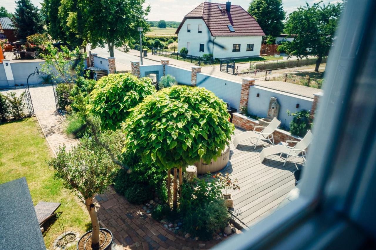 Alte Schmiede Mit Sauna, Pool Und Whirpool Im Aussenbereich Schoenstes Ferienhaus Der Lausitz Elsterheide Esterno foto