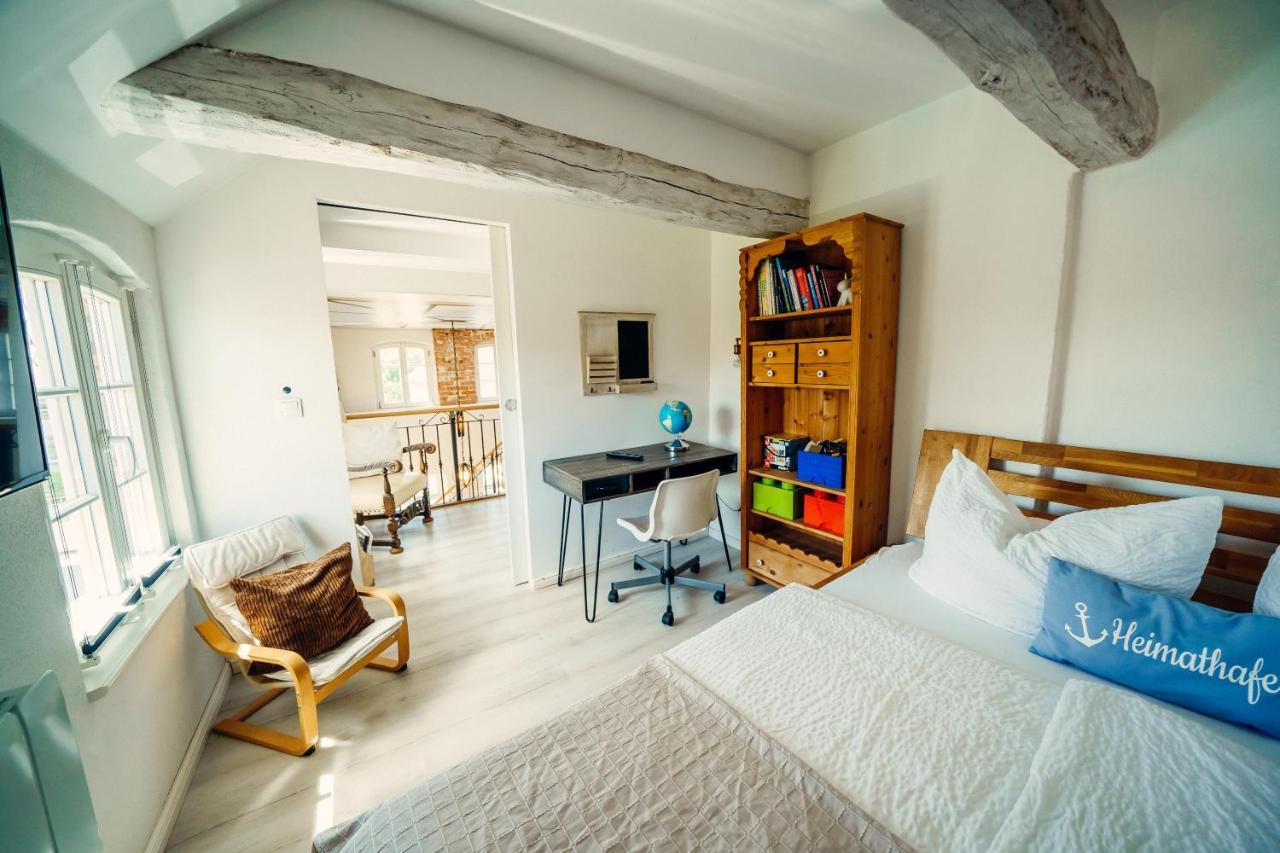 Alte Schmiede Mit Sauna, Pool Und Whirpool Im Aussenbereich Schoenstes Ferienhaus Der Lausitz Elsterheide Esterno foto