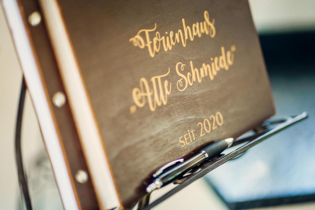 Alte Schmiede Mit Sauna, Pool Und Whirpool Im Aussenbereich Schoenstes Ferienhaus Der Lausitz Elsterheide Esterno foto