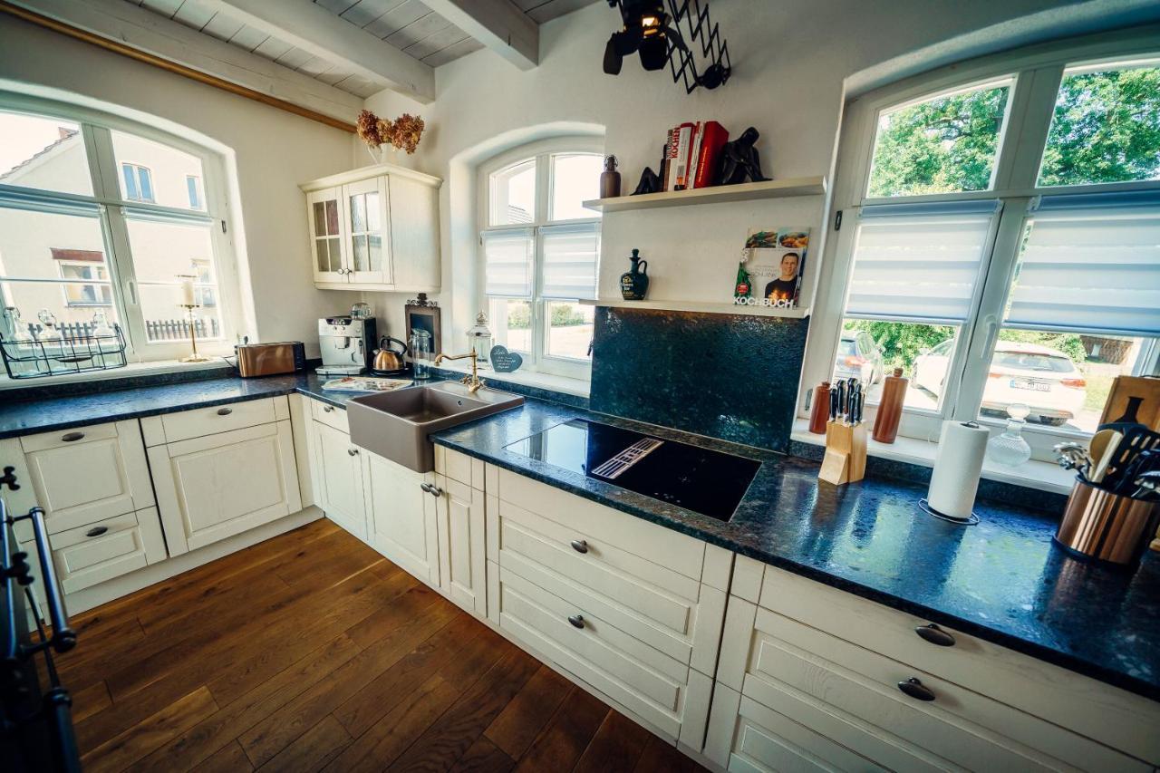 Alte Schmiede Mit Sauna, Pool Und Whirpool Im Aussenbereich Schoenstes Ferienhaus Der Lausitz Elsterheide Esterno foto